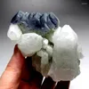 Dekorativa figurer 588g kvartskluster w/ Purple Blue Stepped Fluorite - Crystals and Stones Healing Mineral Prov Home Decor Feng Shui