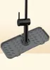 Mats Pads Cuisine Silicone robinet Mat Évacué drainage du gardien Drainage Déris de la salle de bain Protection de comptoir de salle de bain 4863141