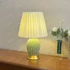 Lampy stołowe Lekkie luksusowe amerykańskie tkaninę ceramiczną abażur sypialnia Dekoracja Dekoracja domu domowa lampa salonu