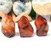 Dekorativa figurer Kristallhantverk Naturliga ädelstenar Healing Stones Röd agatfackla för heminredning
