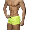 Mens Swimming Trunks Classic Solid Color Three Point Snabbtorkning Låg midja Sexig strand surfing Sportshorts 240412