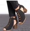 Sandals comemore pompes chaussures de femmes confortables talons hauts taille 42 43 chaussures de gladiateurs noirs 2024 Été épais talons dames