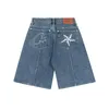 Shorts en denim étoiles à cinq points brodés pour hommes Summer High Street Loose Shorts décontractés mode 240408