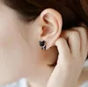Boucles d'oreilles étouffantes de piercing de chat noir 3D pour les femmes et les hommes de la mode de perle de joaillerie en gros 3159081