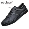 Fitness Shoes 2024 Vulcanizado Trendy Casual Mas's Black British Fashion Lofers Inglaterra All-Match Designer Sneakers