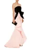Vintage Long Pinkblack crêpe sans bretelles robes de soirée avec volants en velours sirène zipper back robe de soiree sweep train forme de fête formelle pour femmes