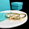 Fashion t bracelet gold bangle designer jewelry titanium steel unisex wind 18k gold silver rose color card buckle women men bangle2260036