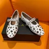 2024 met dooskledingschoenen Designer Sandaal Ballet Slipper Schuifregelaar Flat Dancing Dames Strass Boat Formeel kantoor Luxe geklonkde Buckle Gai 35-40 Gratis verzending