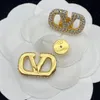 Marca de designer de moda Gold Bated Gold Stud Brand Crystal Rhinestone Brincho para mulheres Brincos coreanos jóias