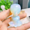 Decoratieve beeldjes 5,7 cm Hoge kwaliteit Natuurlijke kristalmeditatie Alien Canving Healing Gemstone standbeeld voor Halloween Decoration cadeau 1 stks