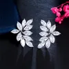 2.5cm Elmas Yaprak Tasarımcı Kadın Düğün için Küpe 18K Altın 3A Zirkonya Beyaz Yaprak Gümüş Saplama Küpe Lüks Takı Bayramı Günlük Kıyafet Kız Arkadaş Hediye