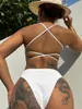 Costumi da bagno femminile sexy patchwork solido patchwork set di bikini bianco set da donna svuota il costume da bagno a vita alta 2024 costume da bagno a coste estive imbottite