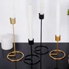 Kandelaars Modern Minimalistisch Candlestick Fashion Wedding Stand Room Restauratie Decoratie Luxe metalen tafel Crafts