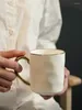 Kupalar İskandinav yaratıcı seramik kupa düz renkli kısa handgrip kahvaltı süt fincan benzersiz el sıkıştırma çizgileri çiftin ev kahve fincanı