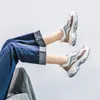 Fitnessskor kvinnor chunky sneakers 2024 plattform kvalitet mocka mesh pappa bekväma tjocka sulor grå