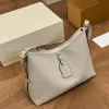 Tasarımcı Çanta Tote Çanta Kadınlar Beyaz Kabartma Milkshake Beyaz Çanta Kadın Çanta Omuz Çantaları Crossbody Çantalar Under Equil Bag Düz Renk Makyaj Çantaları