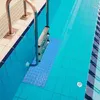 Alfombrillas de baño Mat de escalera de piscina 9x36in Accesorios de natación protectores contra la piscina Azul para baños.