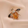Brooches Vintage Fashion Abeille insecte Broche colorée en émail coloré Crystal Animal pour les femmes Bijoux de déclaration des femmes