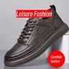 진정한 가죽 보드를위한 캐주얼 신발 남자 수제 zapatos 비공식 De Hombre Chaussures homme Herren Schuhe