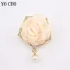 Fleurs décoratives mariage Silk Rose Groom Boutonniere Men Femmes Femme boutonnihole Prom Suit Accessoires Artificiel Pearl Pendant Brooches