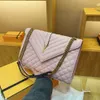 Handväska designer säljer kvinnors märkesväskor på 55% rabatt mönster väska kedja liten fyrkantig en axel crossbody