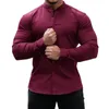 Chemises décontractées pour hommes Shirts Muscle Shirt Slim Fit Stretch Stretch à manches longues Collier