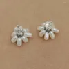 Dingle örhängen 925 Sterling Silver Stud Pearl Earring Nature Freshwater Handgjorda Flower Mini Pearls High Luster Quality 15 Mm