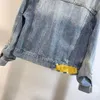 2024 Blue Denim Jacket Revers Hals Frauenmängel Designer Langarmketten Frauen Strickjacken 4151