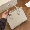 Tasarımcı Çanta Tote Çanta Kadınlar Beyaz Kabartma Milkshake Beyaz Çanta Kadın Çanta Omuz Çantaları Crossbody Çantalar Under Equil Bag Düz Renk Makyaj Çantaları