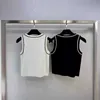 Tanks pour femmes concepteur de camis 24 au début du printemps Nouveau nanyou cha tissu motif confortable, simple, polyvalent et minimaliste tobe tricot top 6h0i