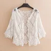 Kvinnors stickor Summer Korean Style Thin Thire-Quarter Sleeve Shawl Outer Match Lace Cardigan Small Hollow Sun Protection Clothing for Women