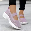 Casual schoenen dames elastische band sneakers sport wig mesh hol uit zomers strand dikke bodem vaste kleur schoenen sapatos