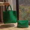 Горячая продажа больших мощностей для переплетения ручной сумки для модного отдыха в стиле покупки с небольшим мешочком
