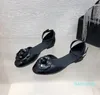 2024 Chaussures vestimentaires Formes de talons de talon Forme Sandales Ballet Plat avec boîte