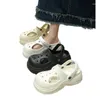 Slippers 2024 Chaussures de jardin Les femmes d'été portent une plate-forme de sandales tout-en-un mode EVA THE SOLE SUPPORT EVA SPIP