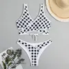 Dames badmode 2024 Cross String Plaid Two -Piece Bikini Set Vrouwen vrouwelijke zwempakbaden Baden zwempak strandkleding zomer