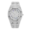 Iced Out Bling Diamond Watch avec zircon Custom Gold Sier Luxury Bijoux pour hommes Femmes Imperproof Quartz Watch3442052