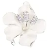 Broche de boucles d'oreilles en peluche pour femmes et filles fleurs avec Crystal White élégant