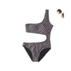 2024セクシーな女性のファッションデザイナービキニセット透明なストラップ水着女性用水着セットビーチ女性水着