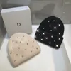 Berets Franch Luxury Fur Knitted Hat Hinestone Beads Fashion Korean Cap Women Winter Thickened Warm Beanies