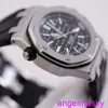 Berühmte AP -Armbanduhr Royal Oak Offshore 15710st Herren Uhr Stahl Schwarzer Festplatte Automatische mechanische Schweizer Luxus Uhren Luxus Sportuhr Durchmesser 42mm