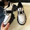 Casual schoenen 2024 schapen octrooi leer ronde teen