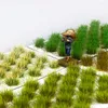 Figuras decorativas 32 piezas/set simulación mutlicolor nido de hierba modelo de arena material bricolaje arbustos en miniatura en miniatura