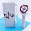 Lightstick Fashion Kpop para Strayed Kids Lightstick con Bluetooth Concierto Lámpara de mano Glow Stick Light Flash Lamps Collection 240410