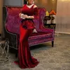 Lässige Kleider 2024 Frauen Velvet Fishtail Kleid Dreiviertel Ärmel Elegante Bürodame Abendparty von Schulterkörperbodycon Mujer