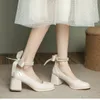 Chaussures habillées 2024 Spring and Automn Pearl Chain Shallow Cut Mary Jane Femme Round Toe High Talon Single Single Girl