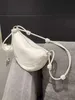 Sac de croissant de peau de mouton en cuir pour femmes 2024 Casual Crossbody Dumpling Polyvyle épaule