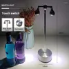 Lámparas de mesa luz nocturna recargable 2 niveles brillo hogar accesorios creativos para el hogar lámpara de escritorio de metal inalámbrica universal