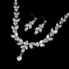 Colares de breol requintado para folhas de folhas para mulheres que vasculham o colar de pingente de zircão.