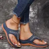 Tofflor kvinnor sommarskor kvinna mode strass kil sandaler plattform strand flip flops socofy zapatos mujer